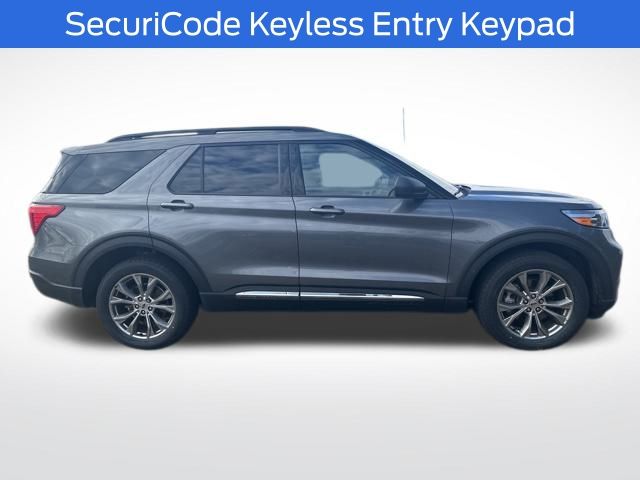 2022 Ford Explorer XLT photo 4