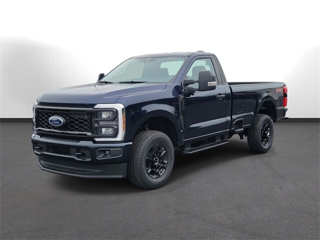 2025 Ford F-350 XL photo 2