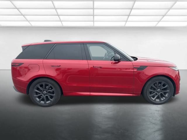 2024 Land Rover Range Rover Sport SE photo 4