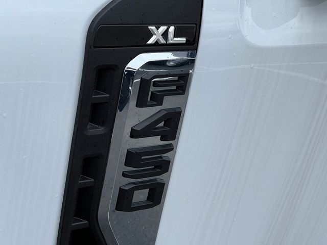 2025 Ford F-450 Super Duty Chassis Cab XL - Photo 6
