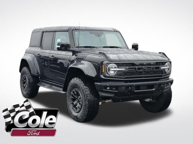 2025 Ford Bronco SUV 