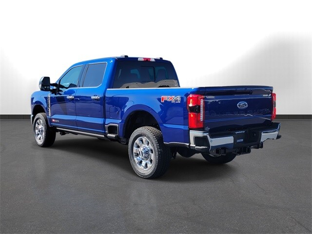 2026 Ford F-250 Lariat photo 3