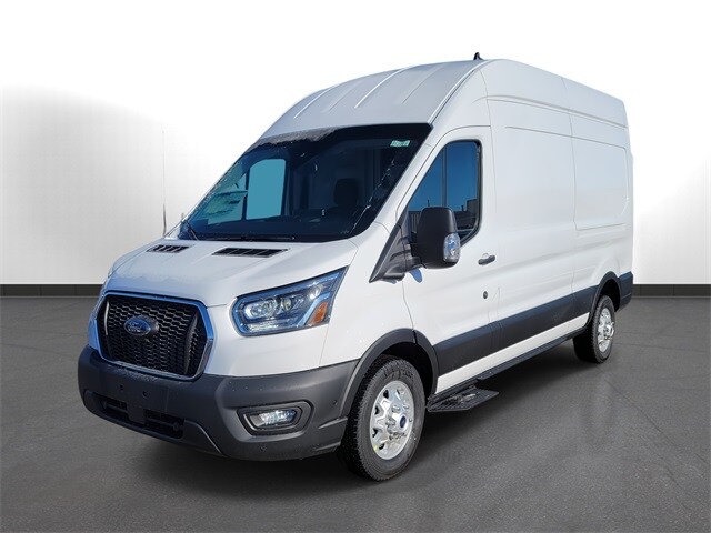 2024 Ford Transit photo 2