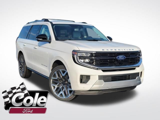 2025 Ford Expedition Platinum's photo