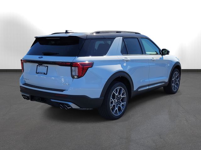 2025 Ford Explorer Platinum photo 4