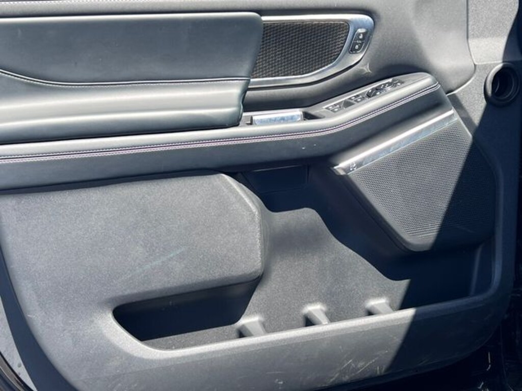 Certified 2025 Ford Expedition Platinum SUV