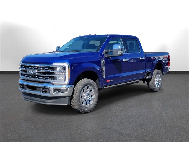 2026 Ford F-250 Lariat photo 2