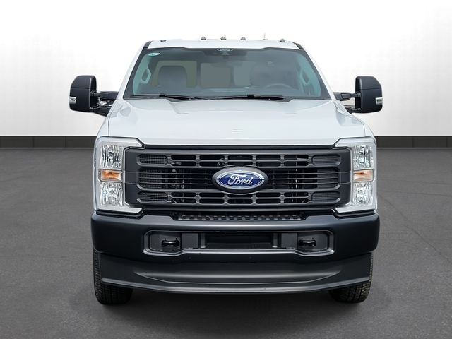 2026 Ford F-250 XL photo 2