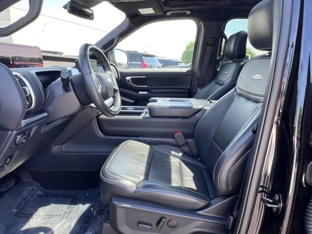 Certified 2025 Ford Expedition Platinum SUV