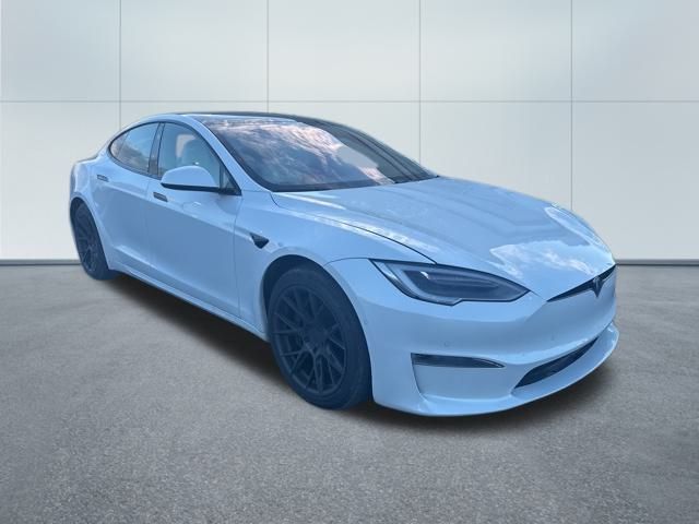 2022 Tesla Model S Plaid photo 3