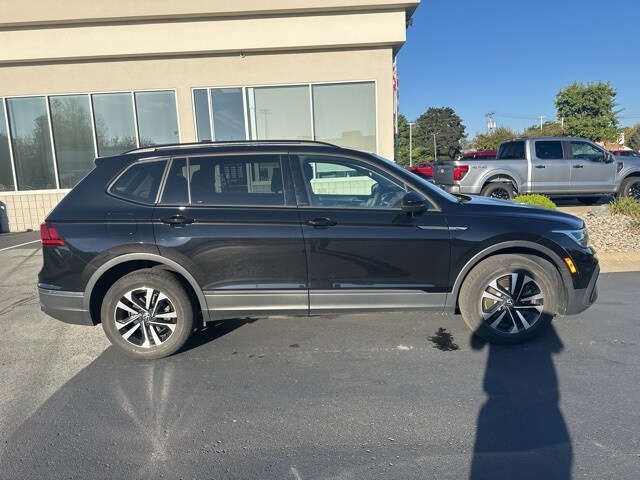 2022 Volkswagen Tiguan S photo 4