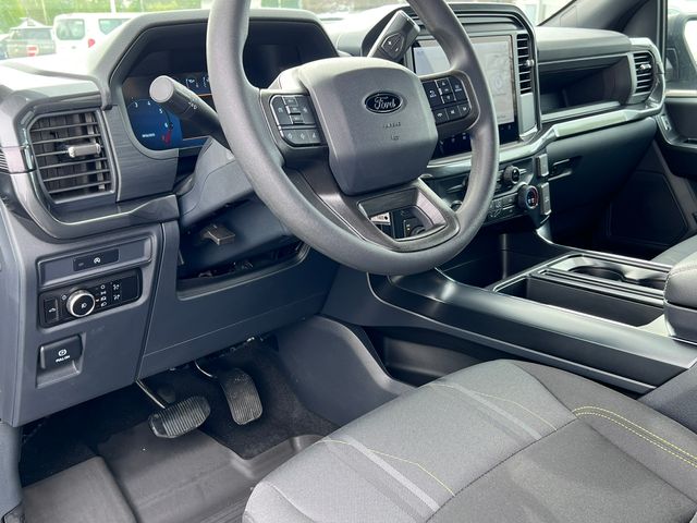 2025 Ford F-150 STX - Photo 18