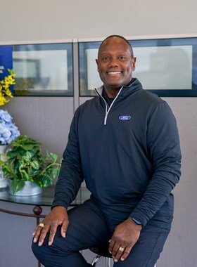 Staff member Erwin Kendrick from 28ea3b6461c9