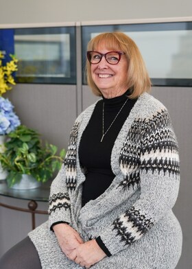 Staff member Beverly Eskie from ID_0207d9