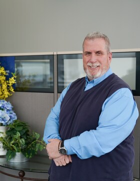 Staff member Eric Pitel from 28ea3b6461c9