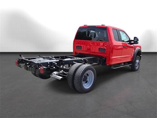 2025 Ford F-450 XL photo 4