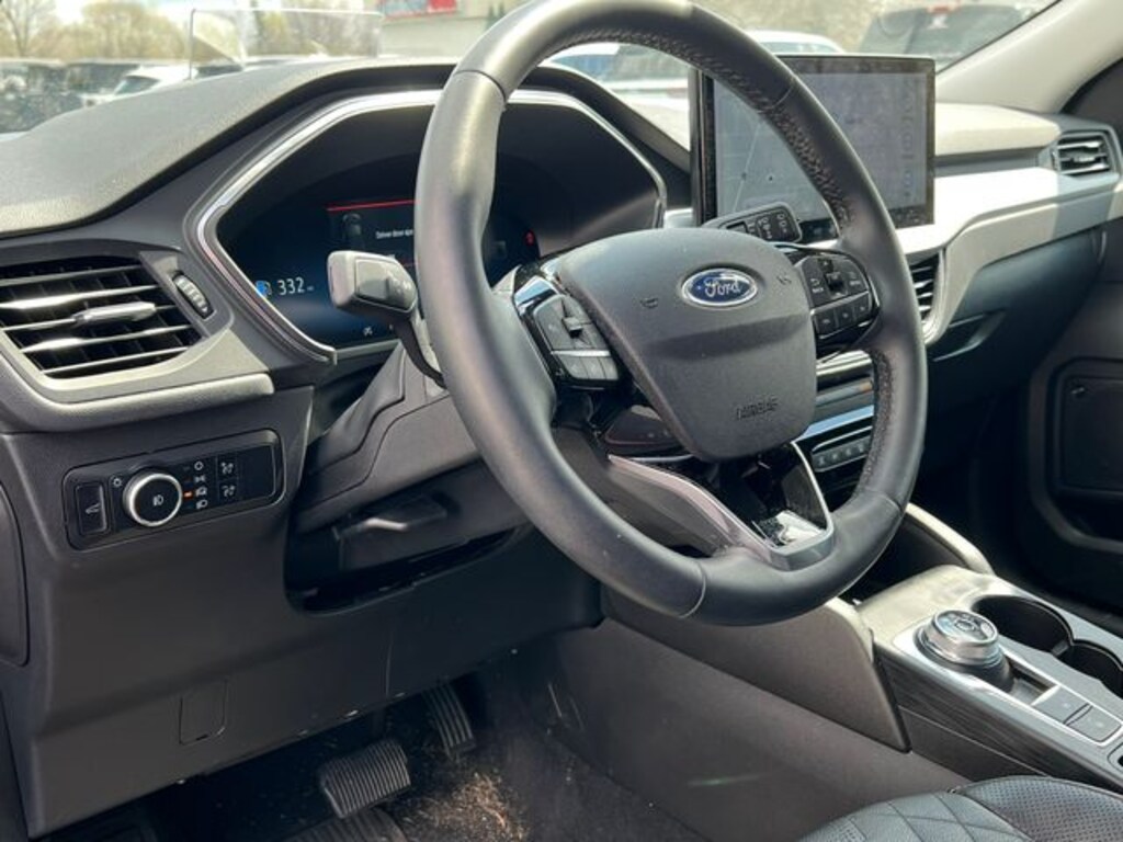 Certified 2023 Ford Escape Platinum SUV