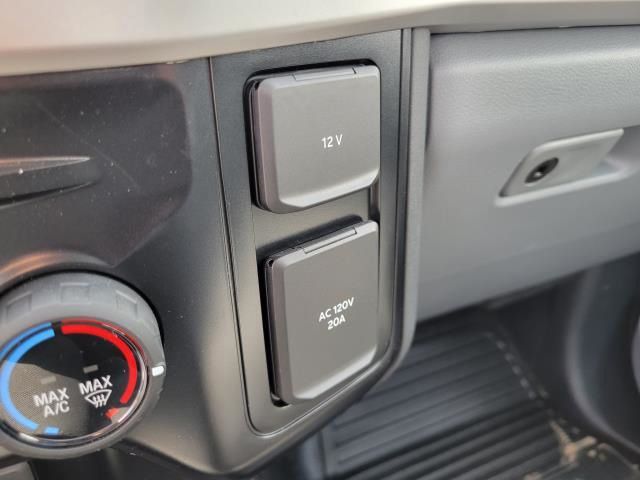 2025 Ford F-250 Super Duty XL - Photo 29