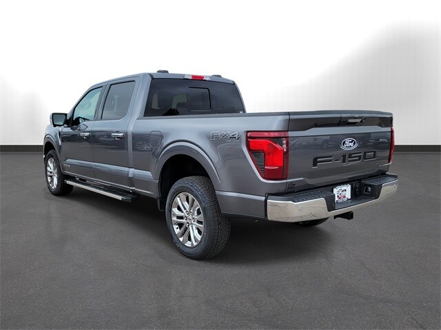 2024 Ford F-150 XLT photo 3