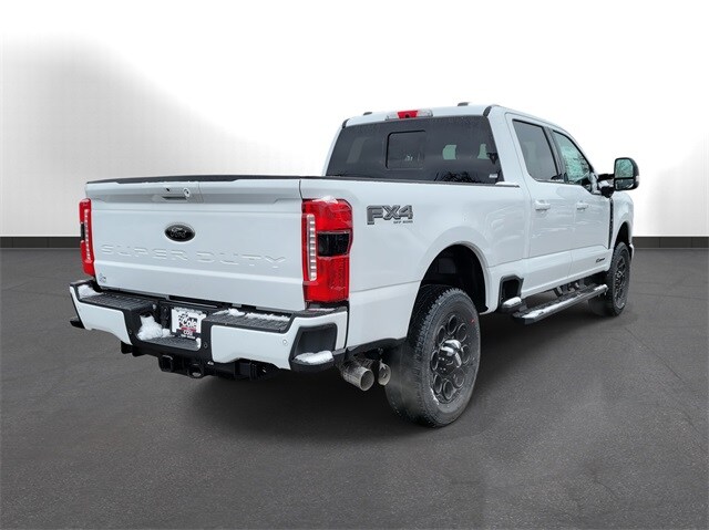 2024 Ford F-350 XLT photo 4