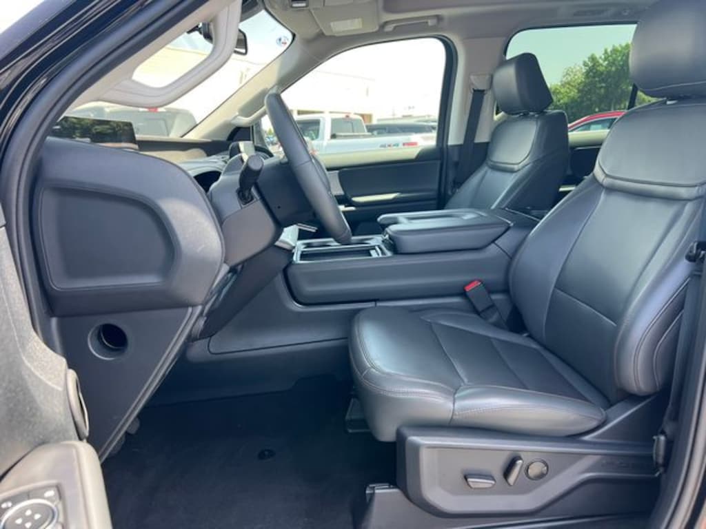 Certified 2025 Ford Expedition Active SUV