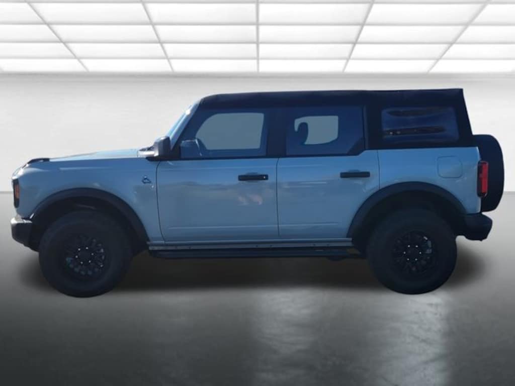 Certified 2023 Ford Bronco Black Diamond SUV