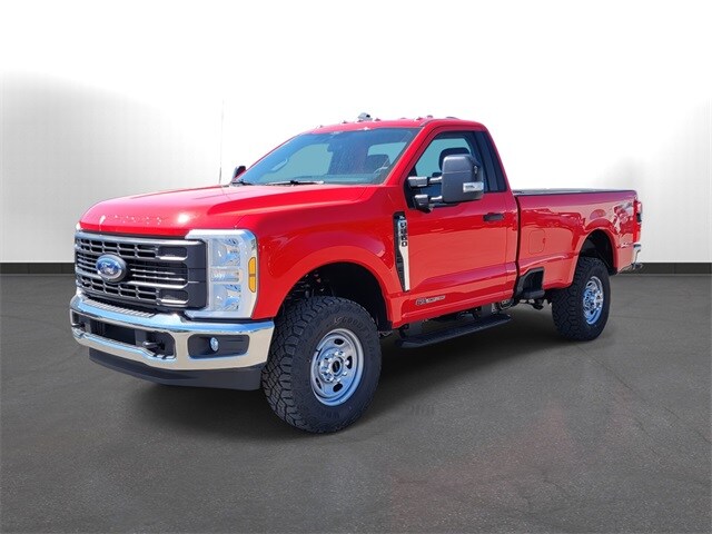 2025 Ford F-250 photo 2