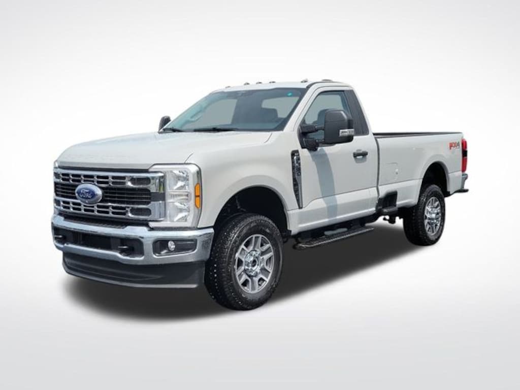 New 2025 Ford F-350 XLT Truck