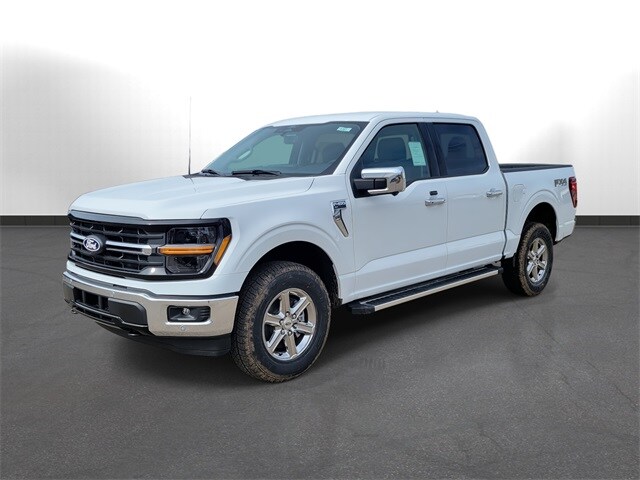 2025 Ford F-150 XLT photo 2