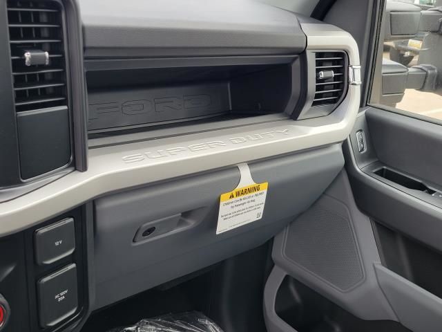 2025 Ford F-250 Super Duty XL - Photo 28