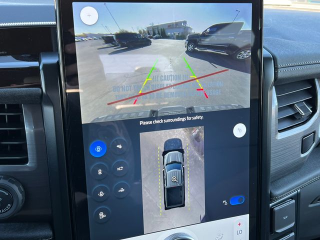 2025 Ford F-150 Lightning Flash - Photo 29
