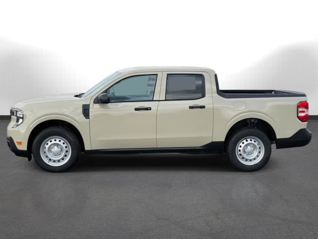 New 2025 Ford Maverick XL Truck