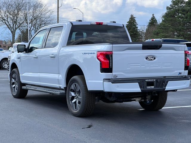 2025 Ford F-150 Lightning Flash - Photo 15