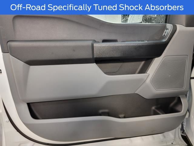 2025 Ford F-350 Super Duty XL - Photo 17