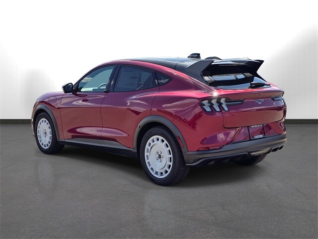 2025 Ford Mustang Mach-E GT photo 3