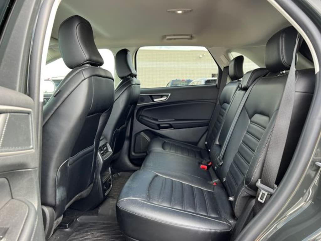 Used 2024 Ford Edge SEL SUV