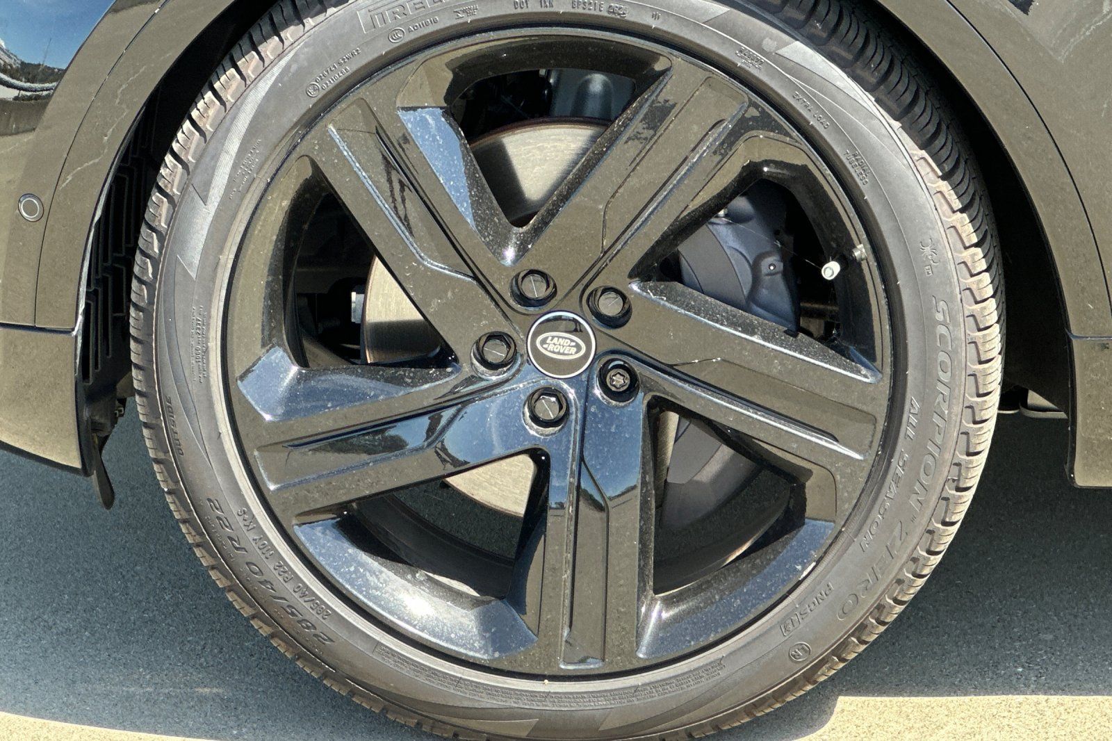 2025 Land Rover Discovery Dynamic SE - Photo 24