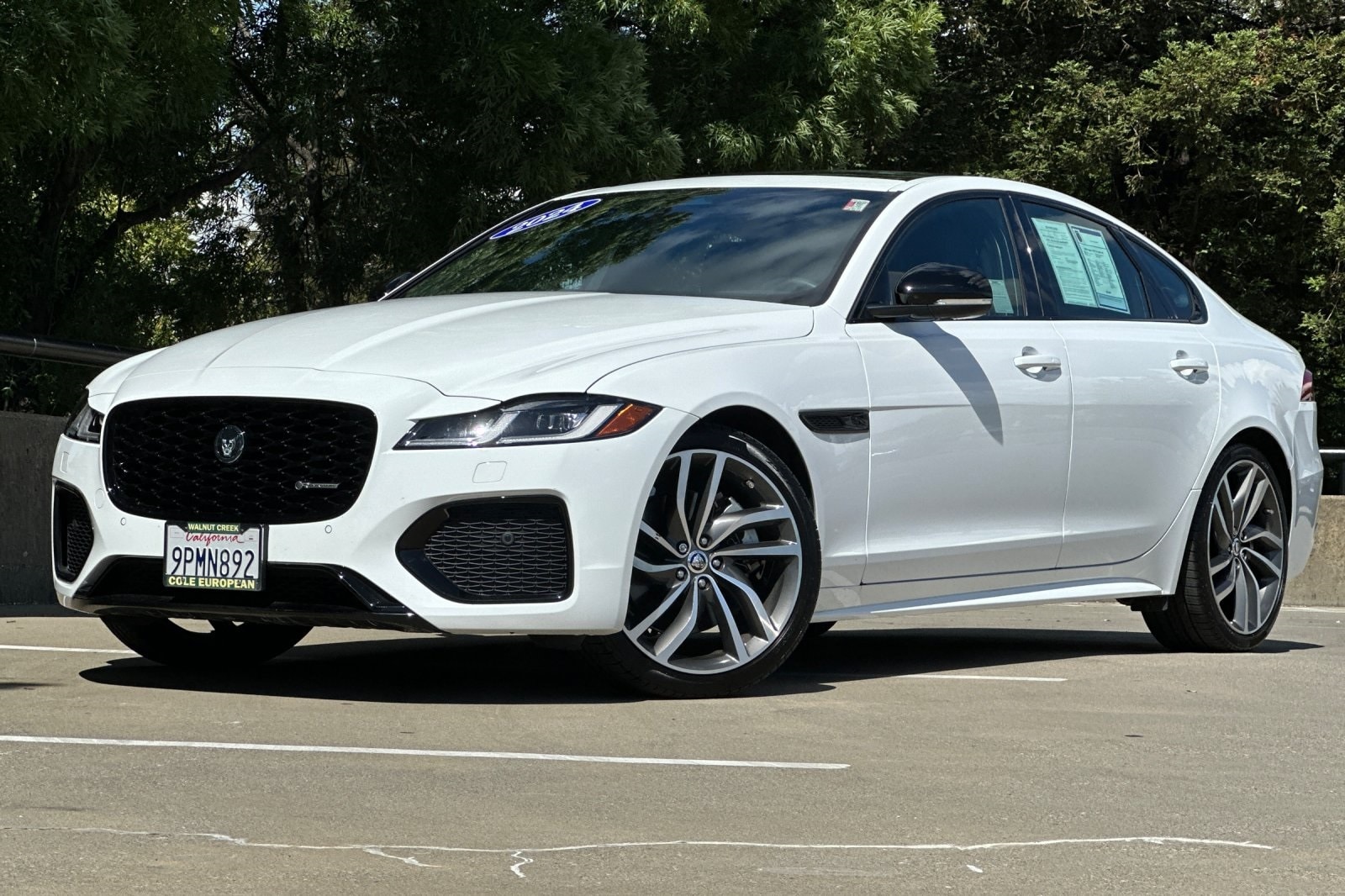 2024 Jaguar XF R-Dynamic SE