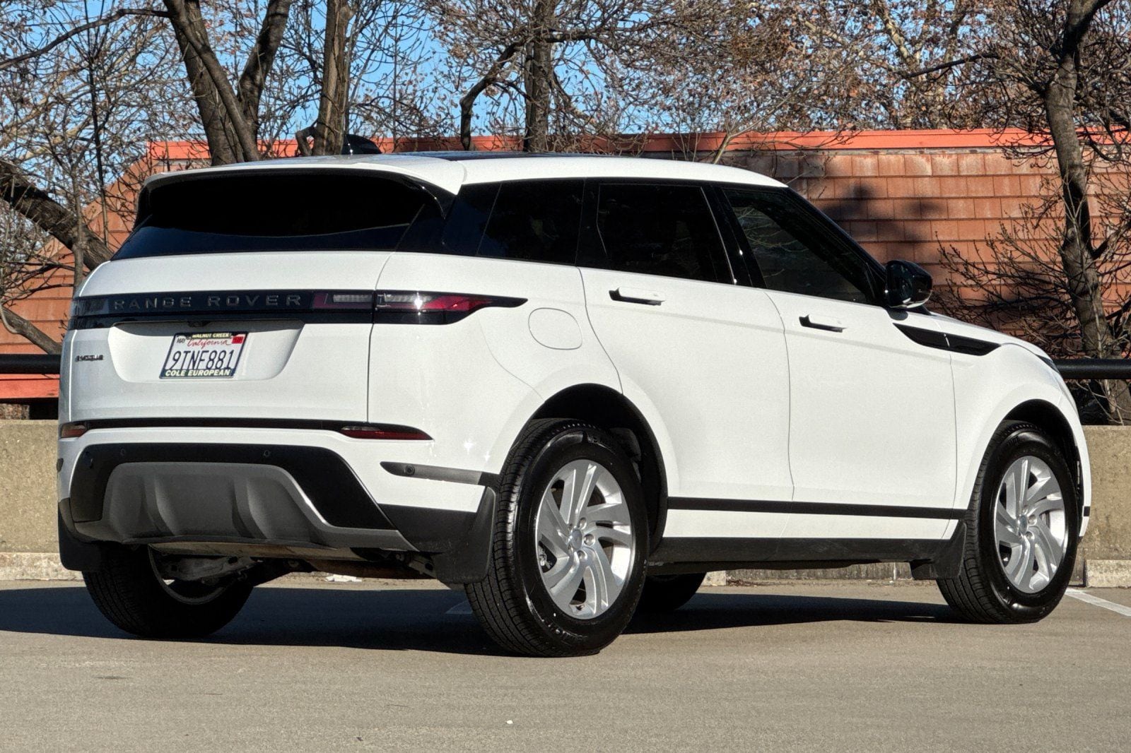2026 Land Rover Range Rover Evoque S photo 4