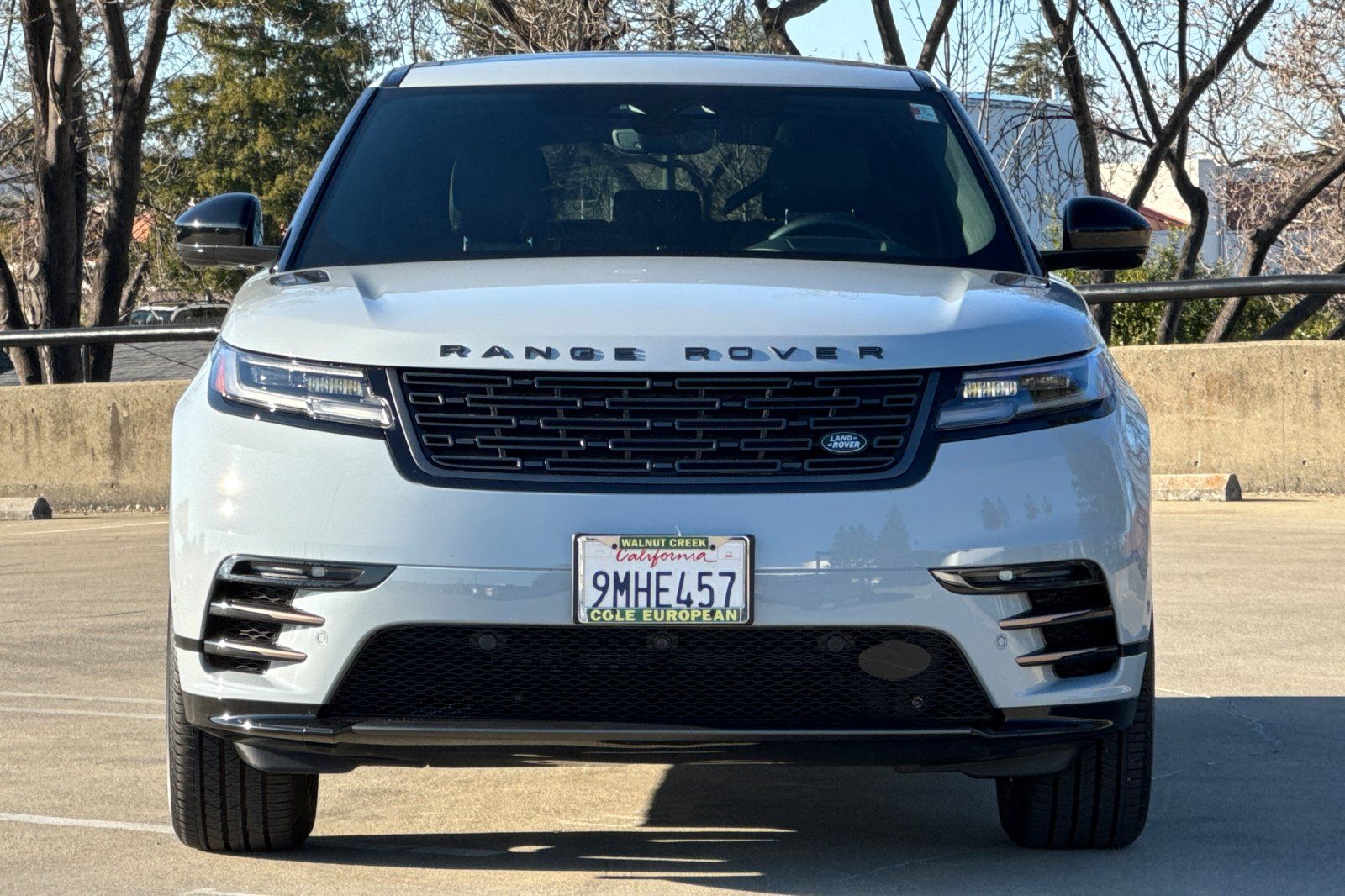 2024 Land Rover Range Rover Velar Dynamic SE photo 3