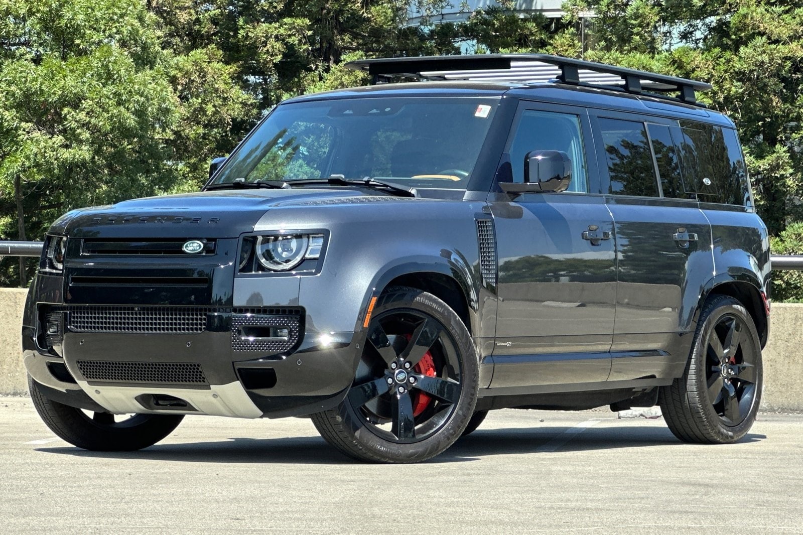 2023 Land Rover Defender