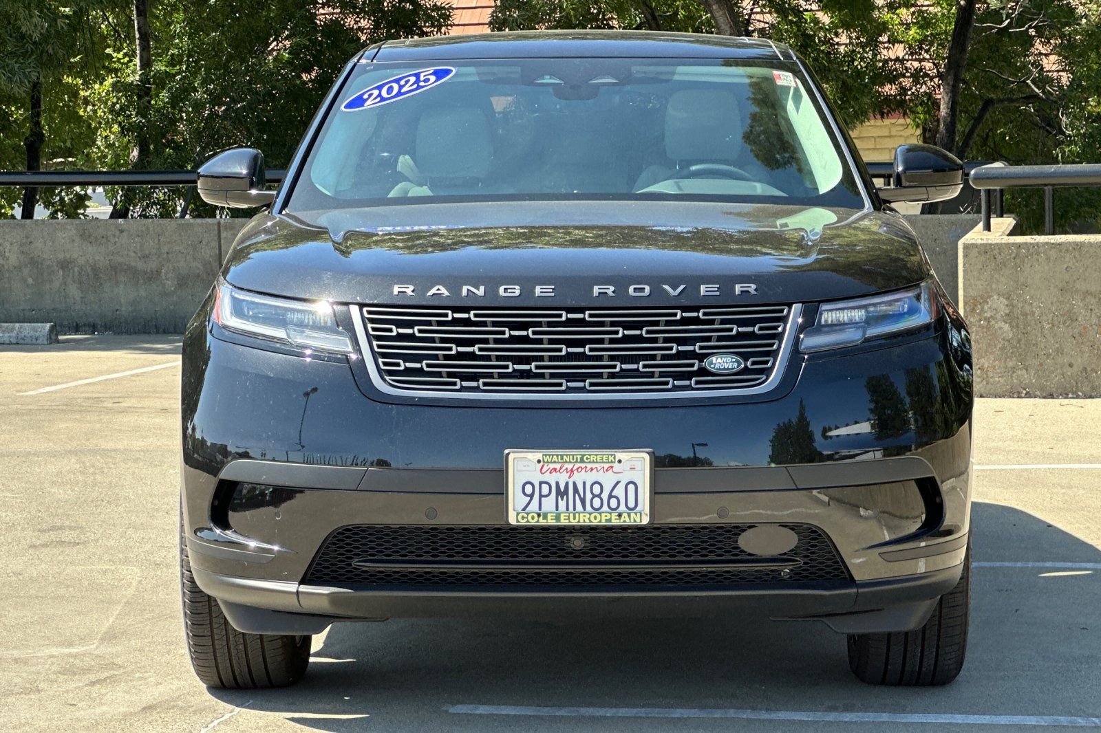 2025 Land Rover Range Rover Velar S photo 3