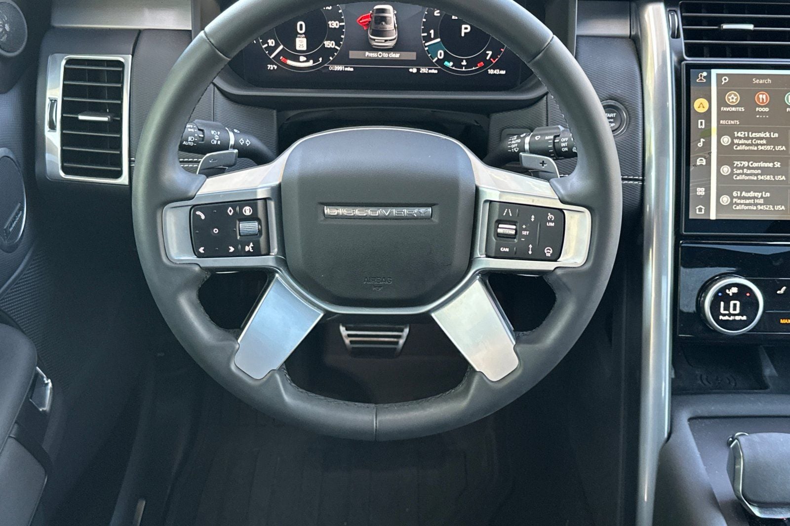 2025 Land Rover Discovery Dynamic SE - Photo 13