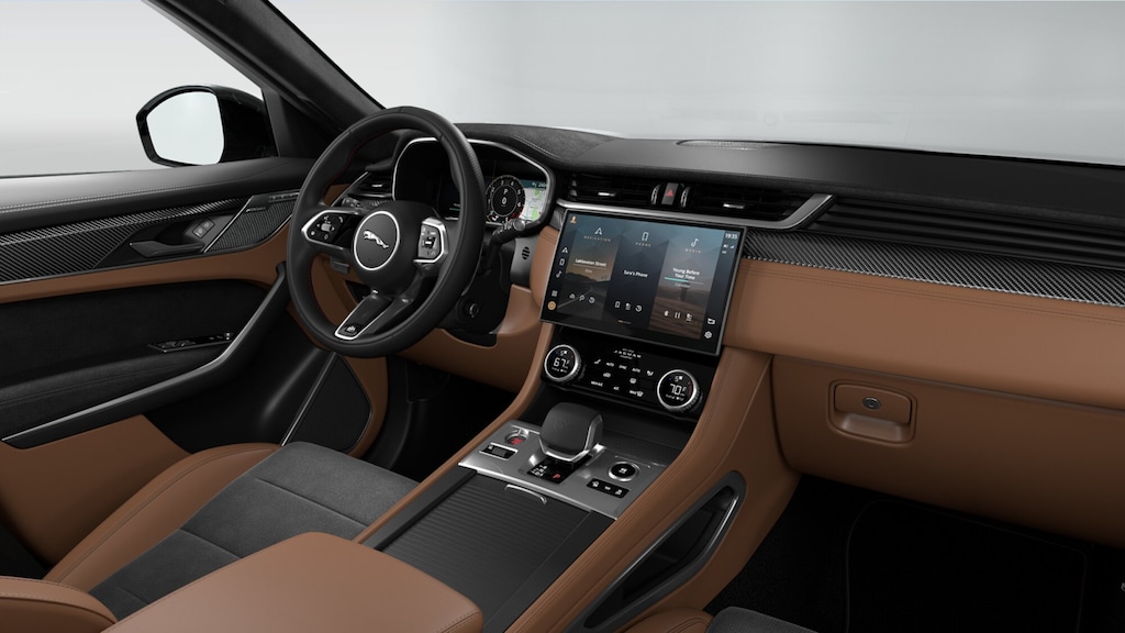 New 2026 Jaguar F-PACE SVR 575PS