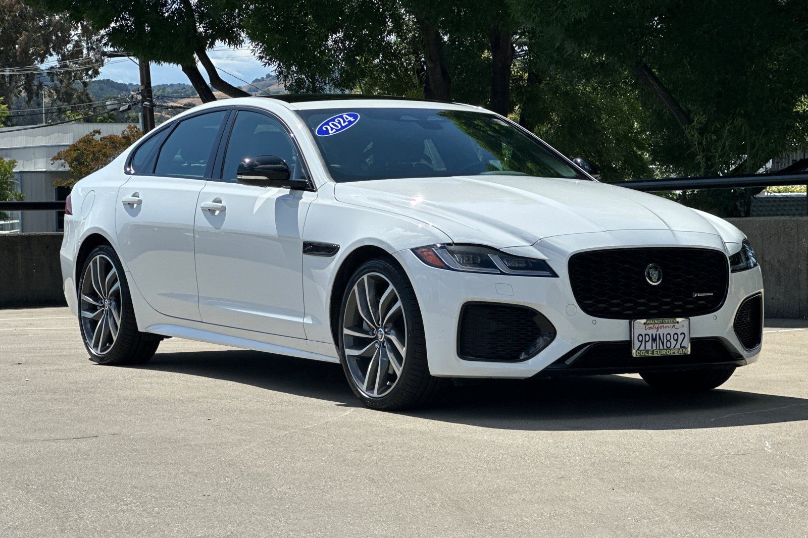 2024 Jaguar XF R-Dynamic SE photo 6