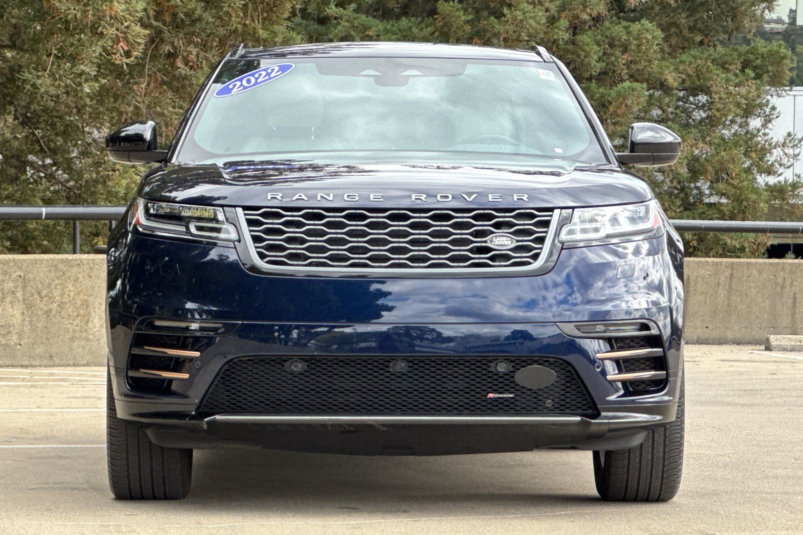 2022 Land Rover Range Rover Velar P250 R-Dynamic S photo 3