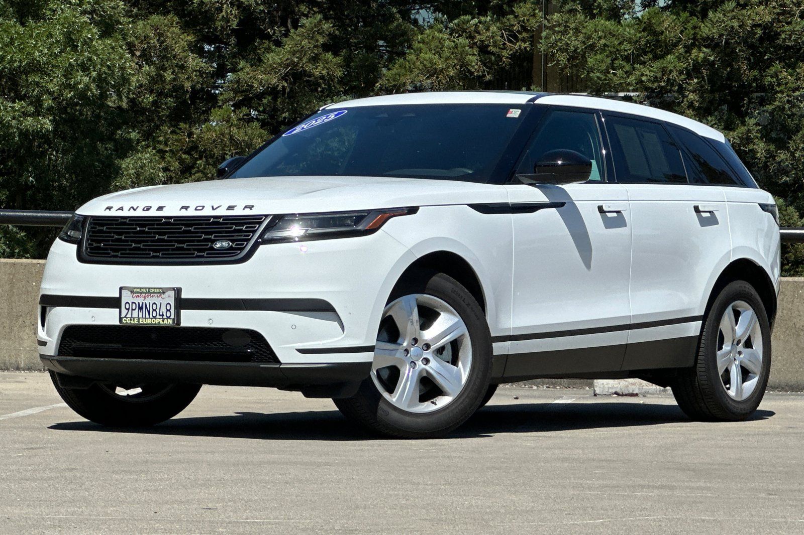 2025 Land Rover Range Rover Velar S photo 1