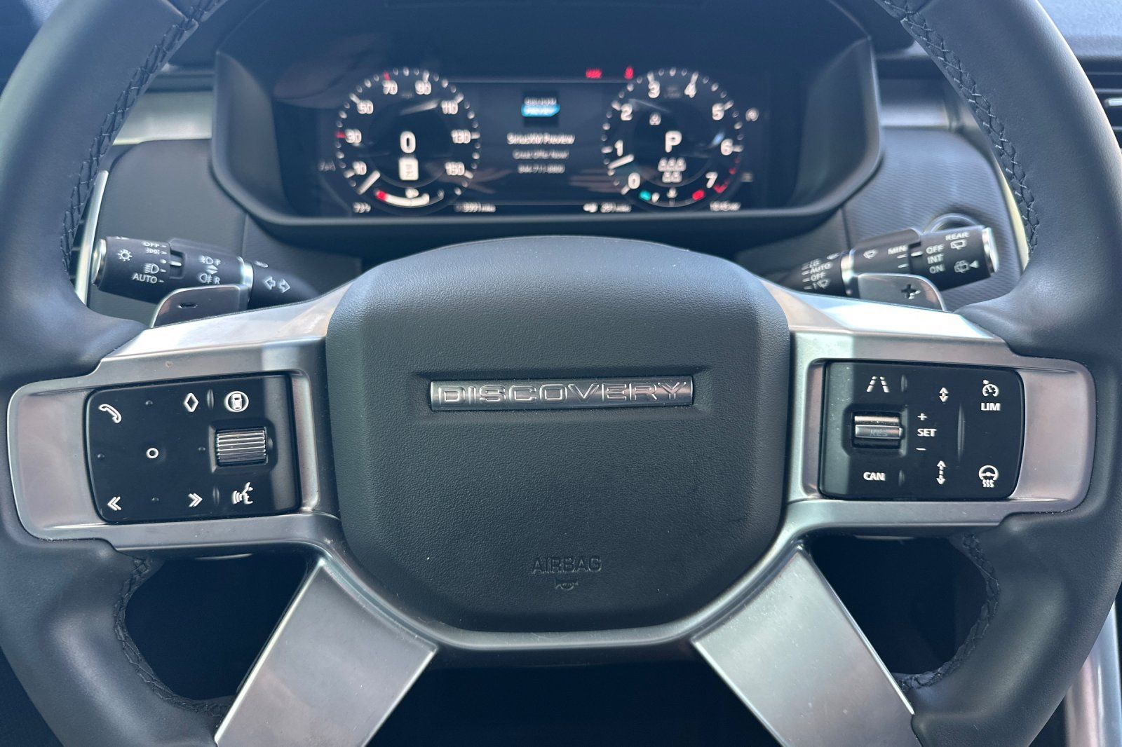 2025 Land Rover Discovery Dynamic SE - Photo 22