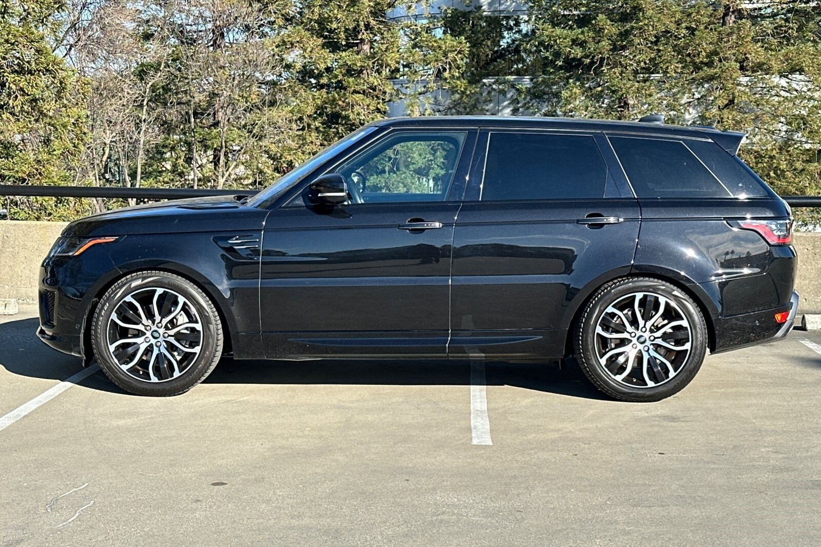 Used 2021 Land Rover Range Rover Sport HSE Silver Edition with VIN SALWR2SU3MA753784 for sale in Walnut Creek, CA