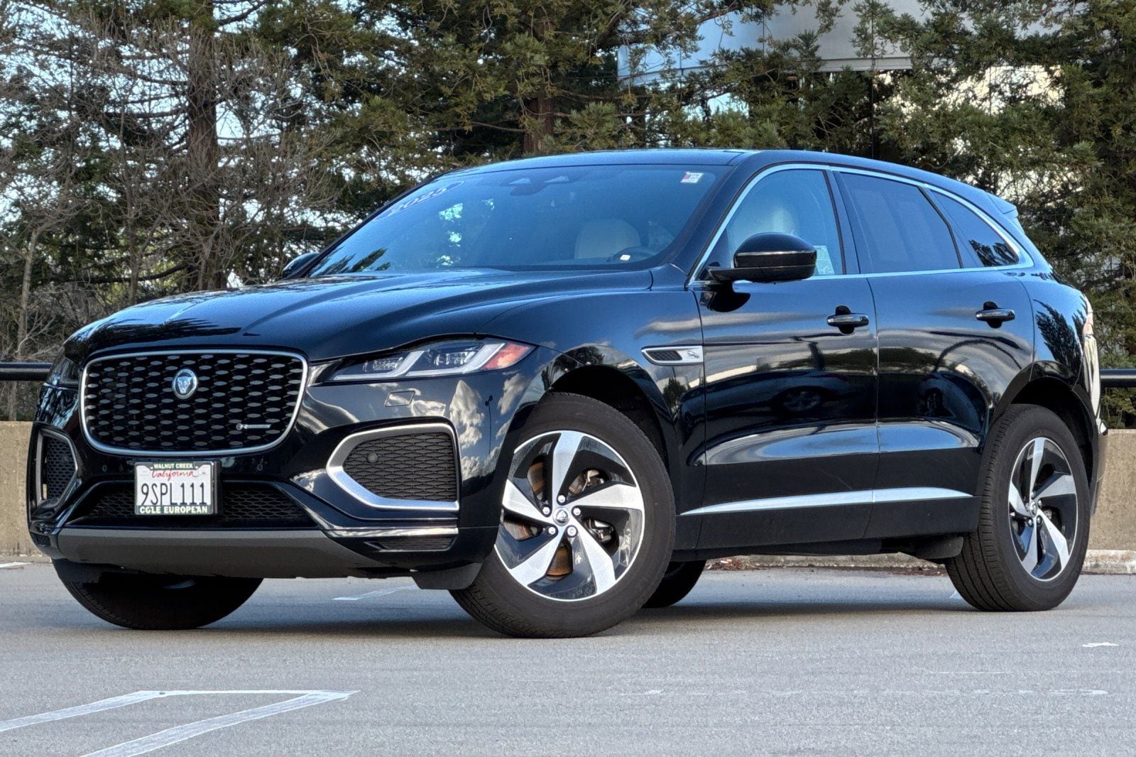 2025 Jaguar F-PACE SUV 